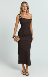 Tilly Midi Dress - Stretch Fitted Shoulder Trim Side Split Dress in Chocolate
